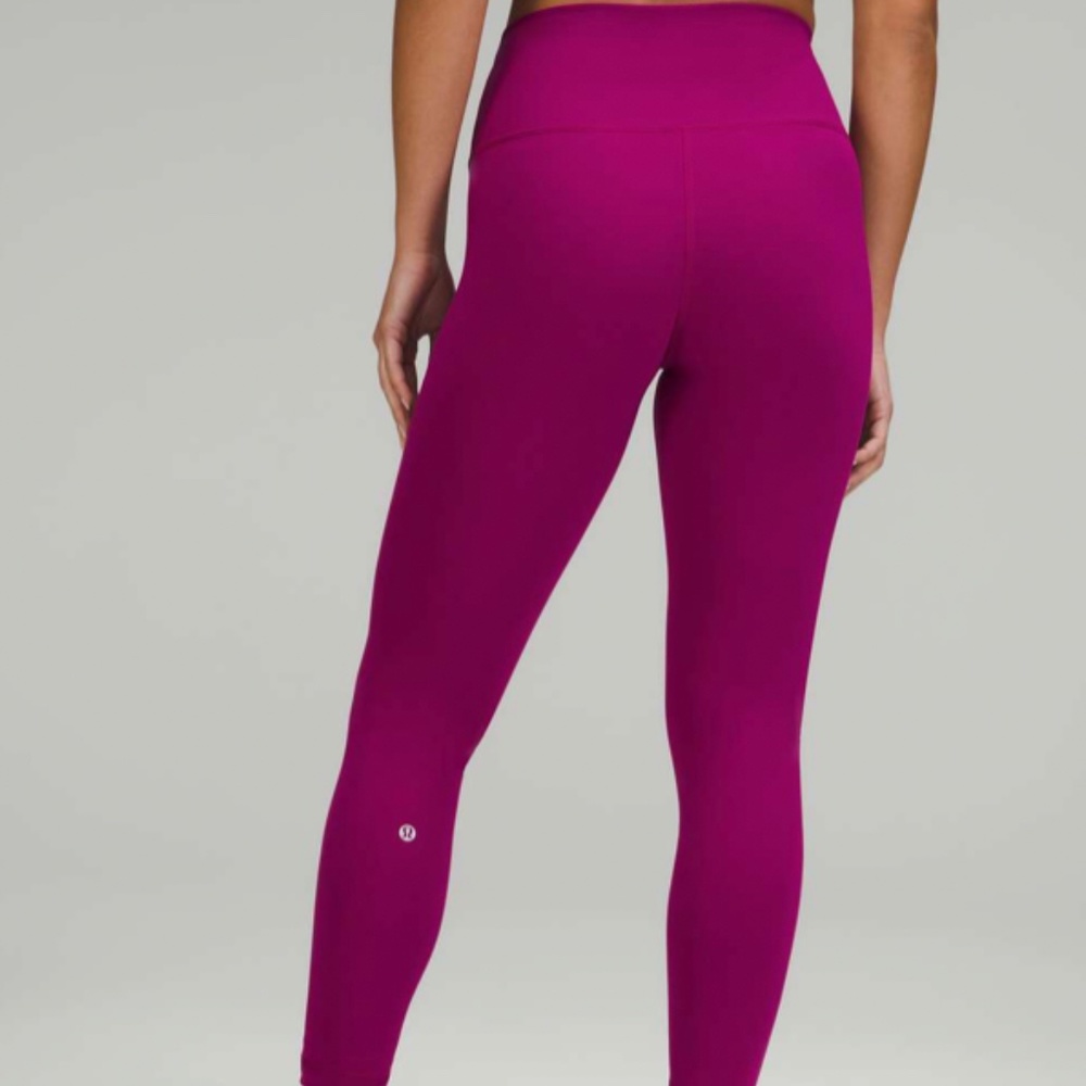 Lululemon Wunder Train High Rise Crop 23"
